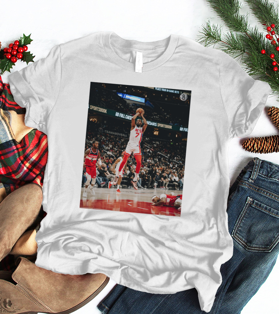 Kevin Durant Nets Dunk Against Washington Wizards NBA Action T-Shirt