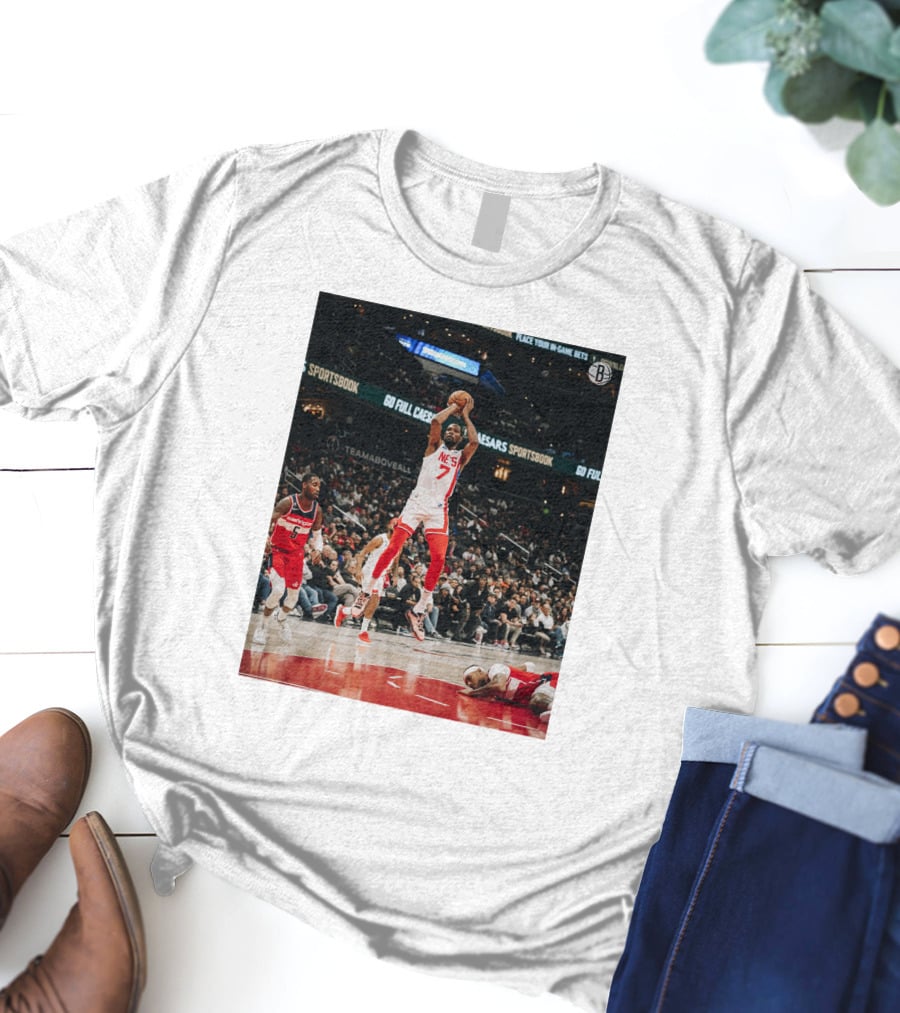 Kevin Durant Nets Dunk Against Washington Wizards NBA Action T-Shirt