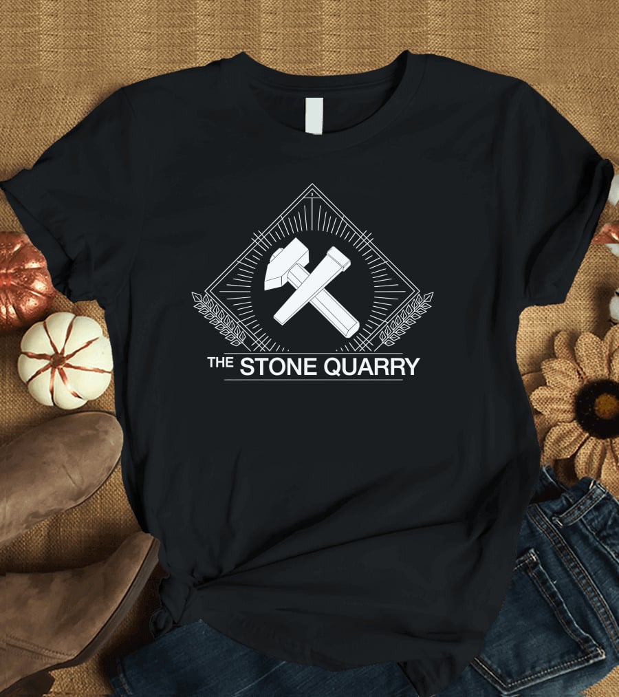 THE STONE QUARRY Hammer And Chisel Emblem In Geometric Frame T-Shirt