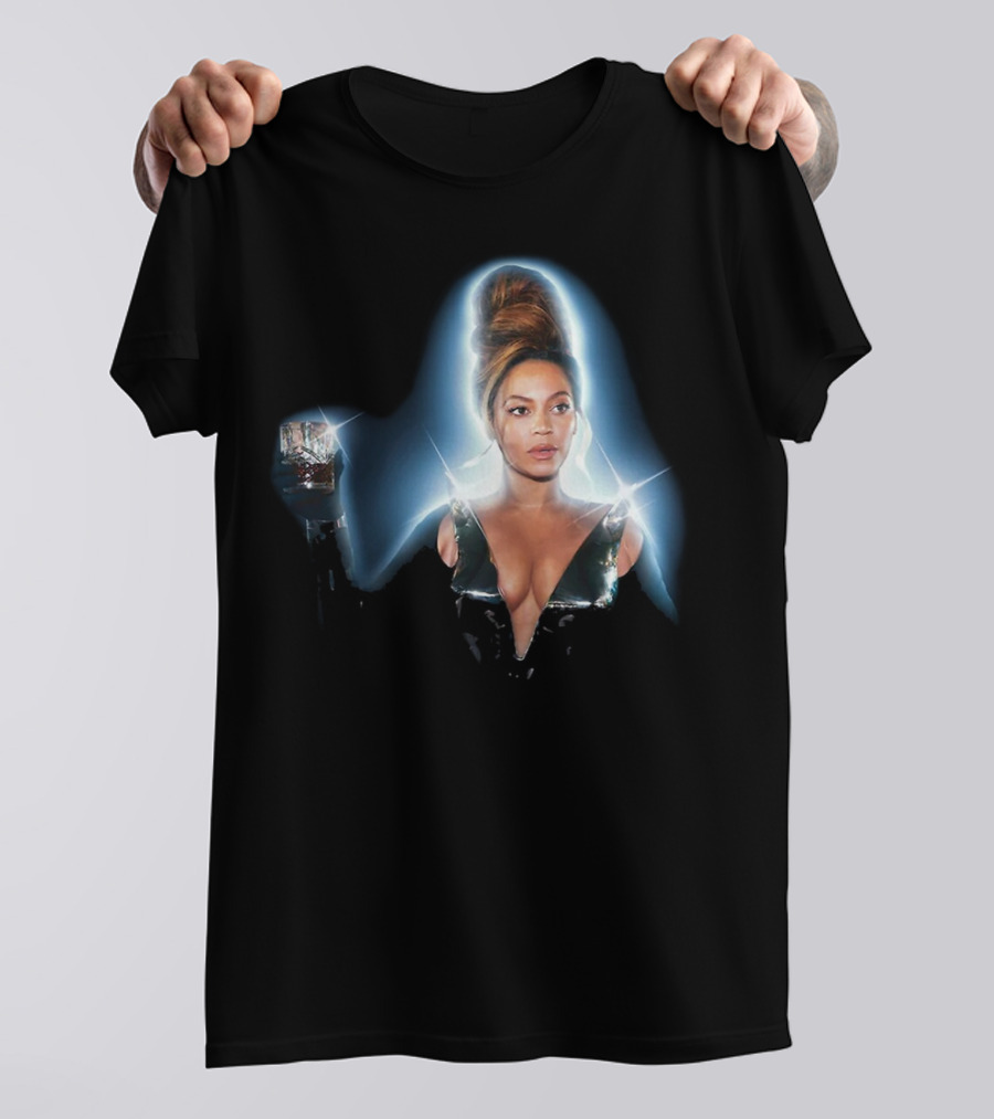 Beyonce That Girl Track Iconic Glamorous Photo With Drink T-Shirt