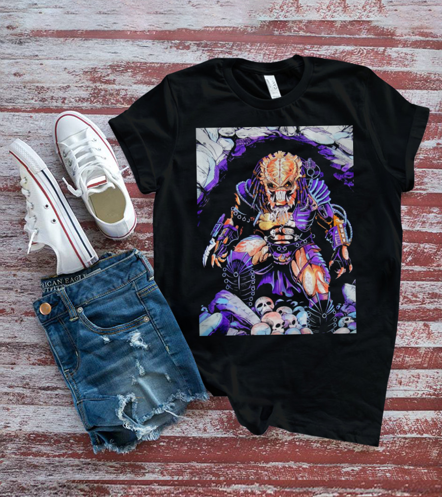 Predator Alien Hunter With Skull Cave And Armor T-Shirt