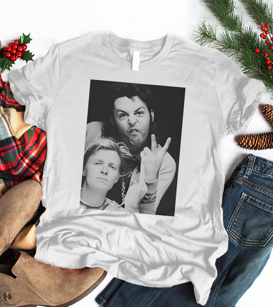 Paul Linda Wings Over Europe V Iconic Rock Duo Black White Photographic T-Shirt