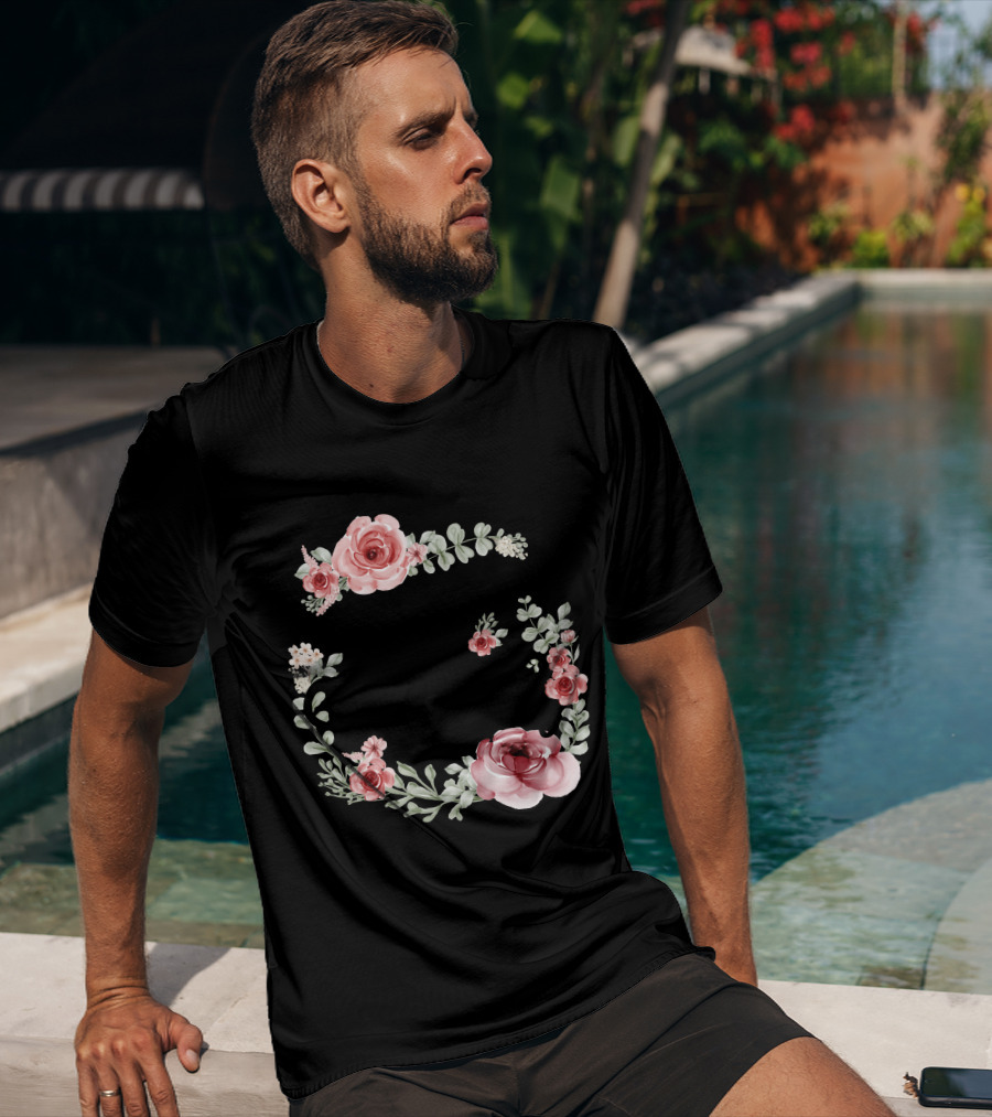 In Everything Give Thanks Floral T-Shirt