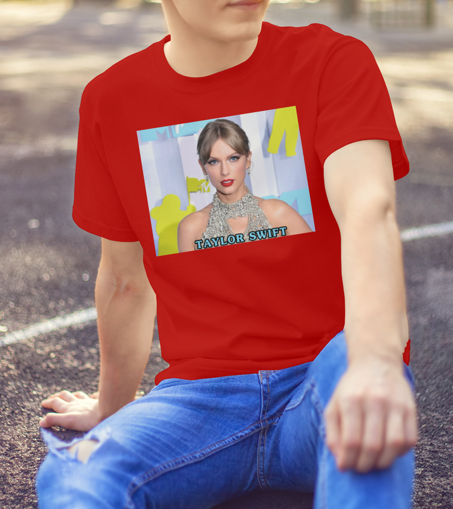 TAYLOR SWIFT MTV VMA Fashion Elegance T-Shirt