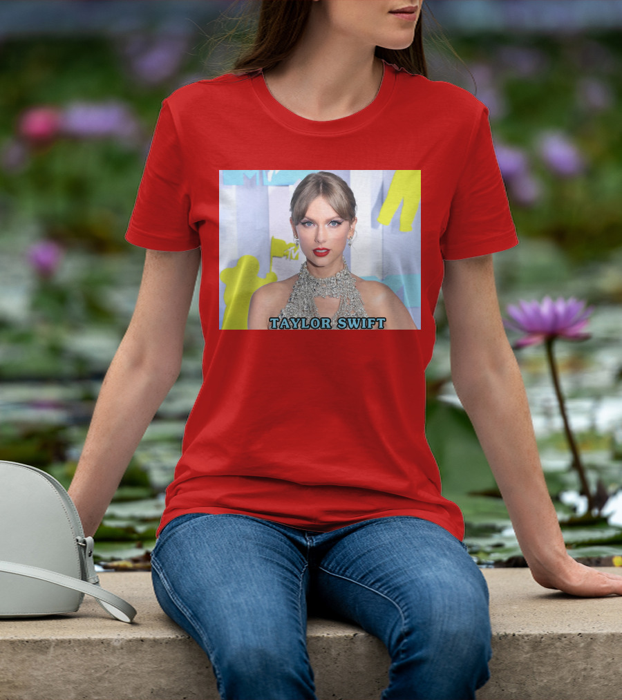 TAYLOR SWIFT MTV VMA Fashion Elegance T-Shirt