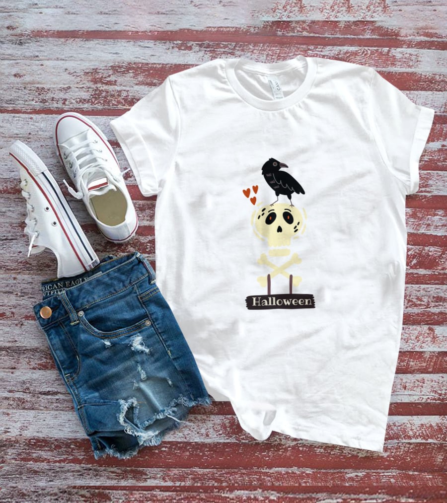 Halloween Skeleton Skull With Raven And Hearts T-Shirt