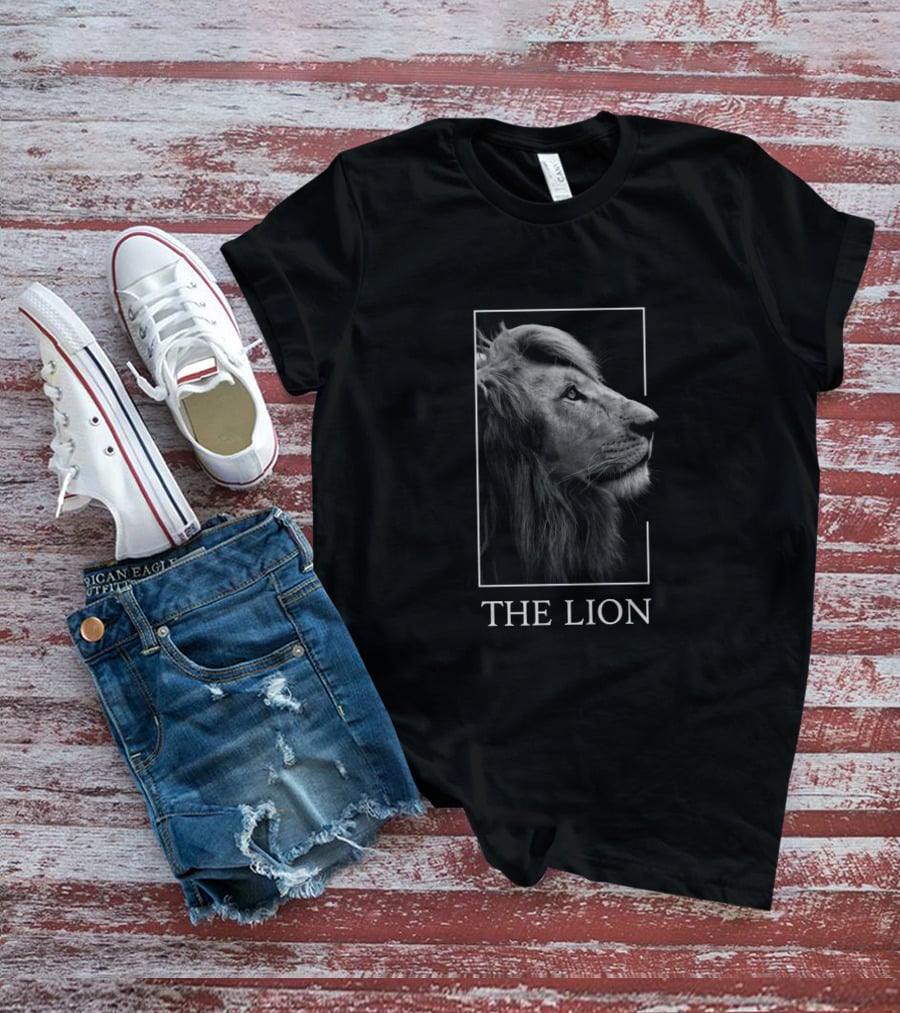 The Lion Regal Profile T-Shirt