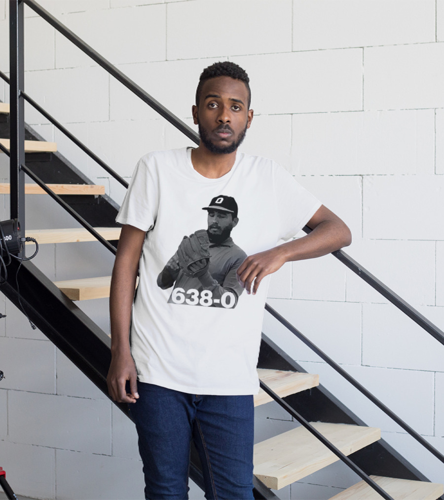 Castro 638-0 Baseball Pitcher Image With Cap Displaying 'O' T-Shirt