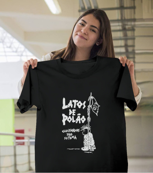 Latos De Polão Clucificados Pelo Sistema 89 Flag Cartoon Drawing T-Shirt