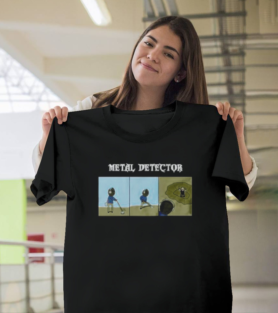 METAL DETECTOR Humorous Comic-Style Alien Discovery T-Shirt
