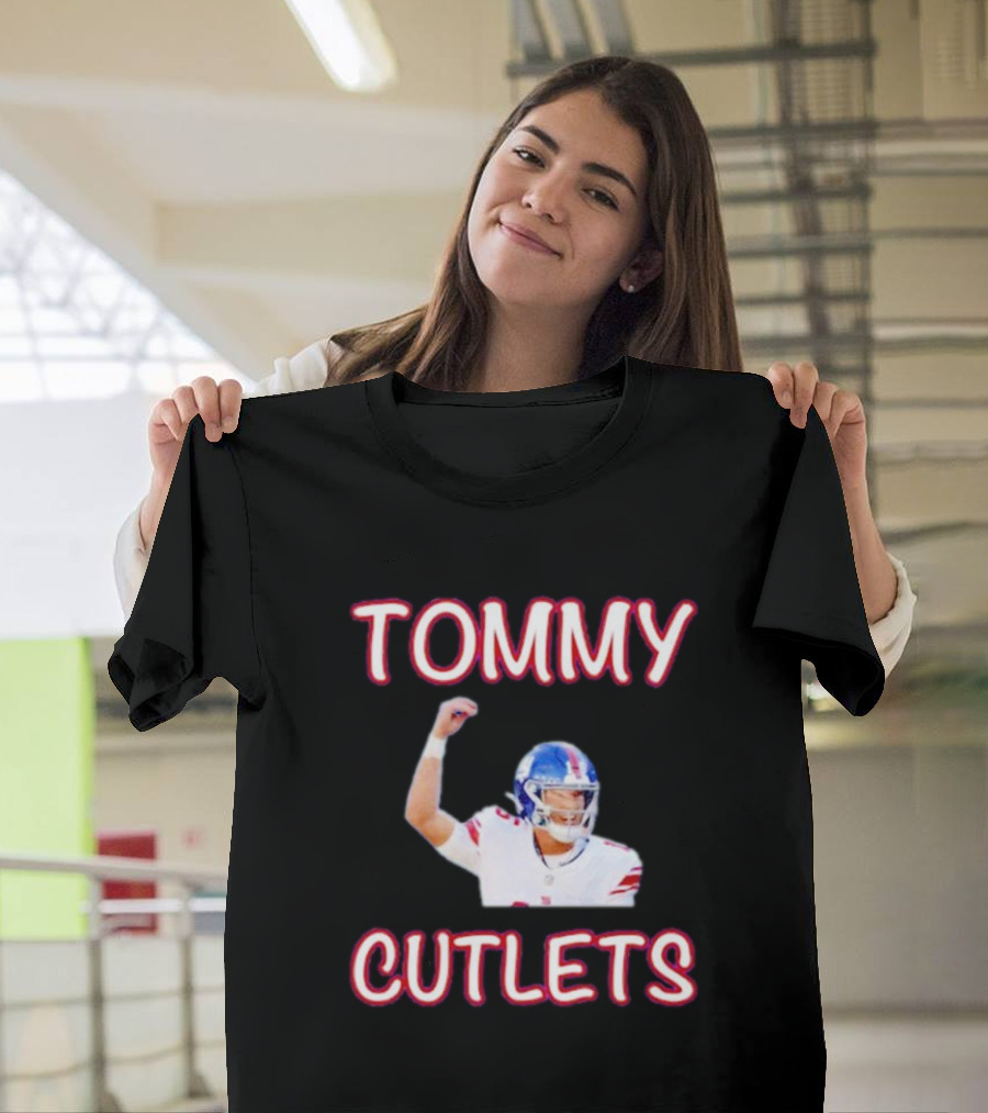 TOMMY CUTLETS Football Player Gesture T-Shirt