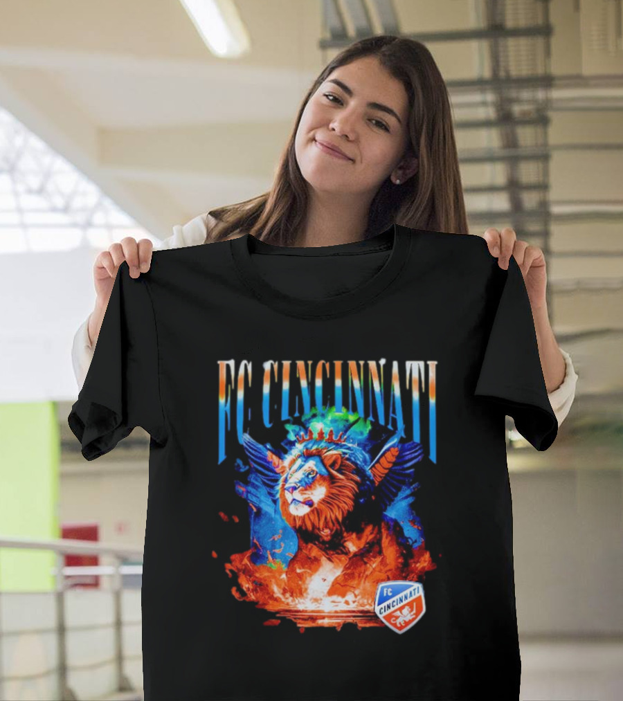FC Cincinnati Winged Lion Fiery Crest T-Shirt