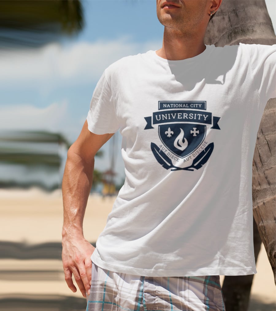 National City University Lena Luthor Aut Disce Aut Discede T-Shirt