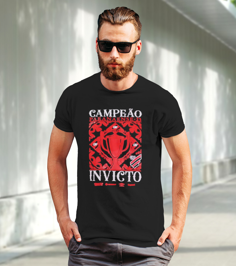Campeão Paranaense 23 Invicto CAP Trophies And Emblems T-Shirt