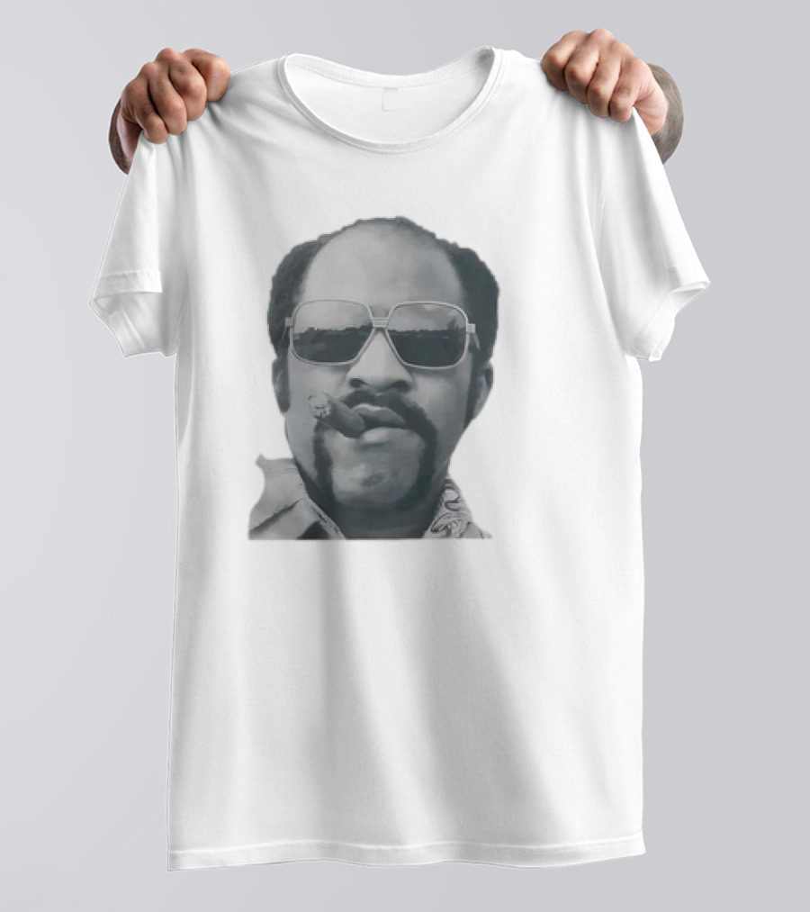 Red Sox Legend Luis Tiant El Tee-Ante Iconic Vintage Look T-Shirt