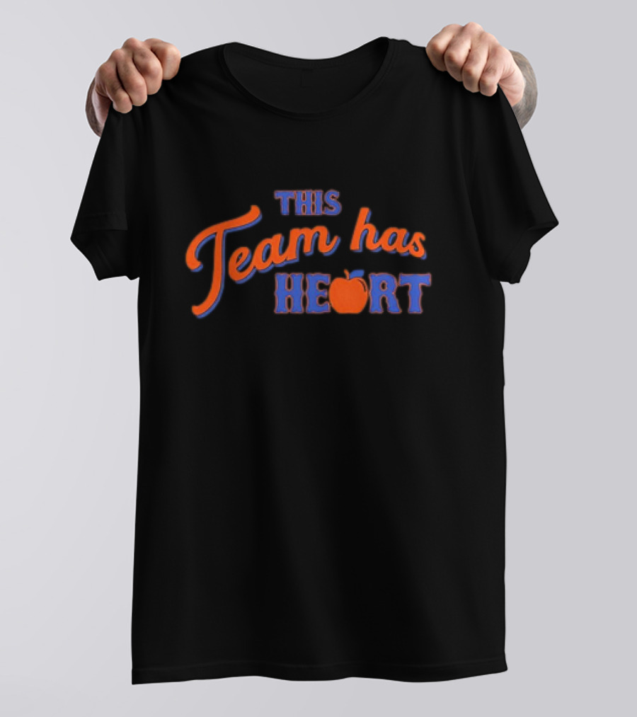 This Team Has Heart New York Mets Apple T-Shirt