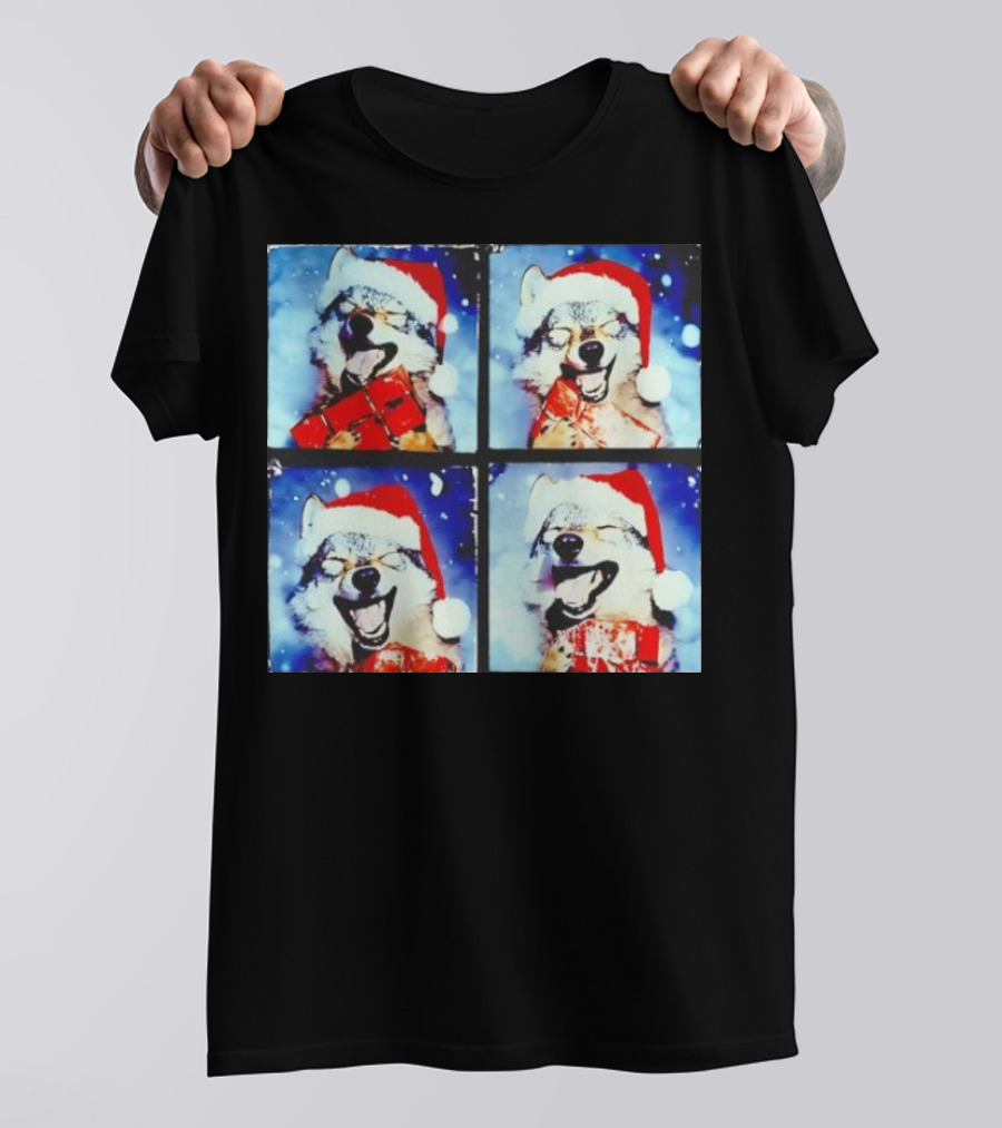 Festive Wolf Santa Hat Selfie Christmas T-Shirt