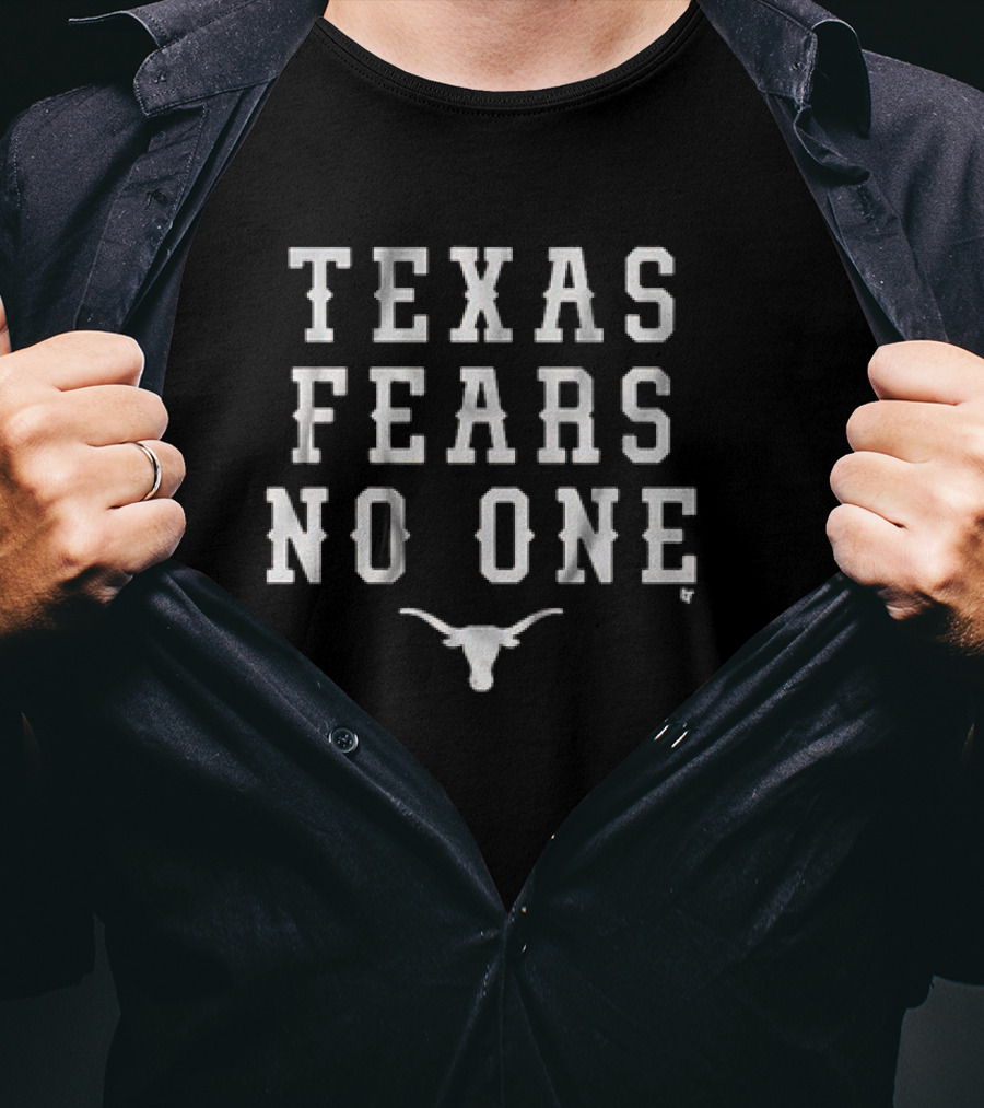 Texas Longhorns Texas Fears No One Iconic Longhorn T-Shirt