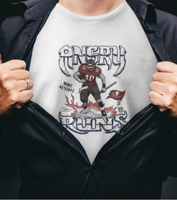 Angry Runs Mike Alstott 40 Tampa Bay Buccaneers Flag T-Shirt