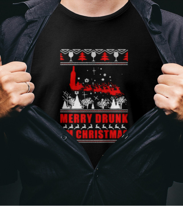 Merry Drunk I'm Christmas Santa Sleigh Red Bottle Trees Wine Glasses T-Shirt