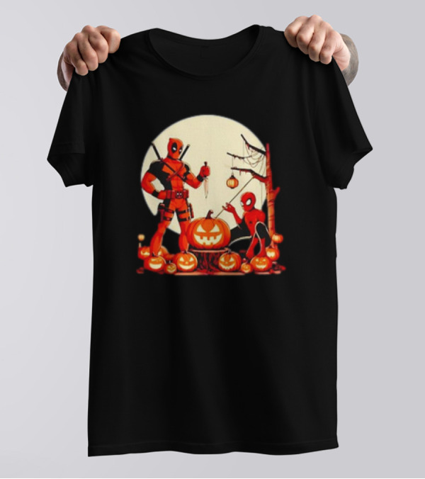 Deadpool And Spiderman Retro Halloween Pumpkins Moon Scene T-Shirt