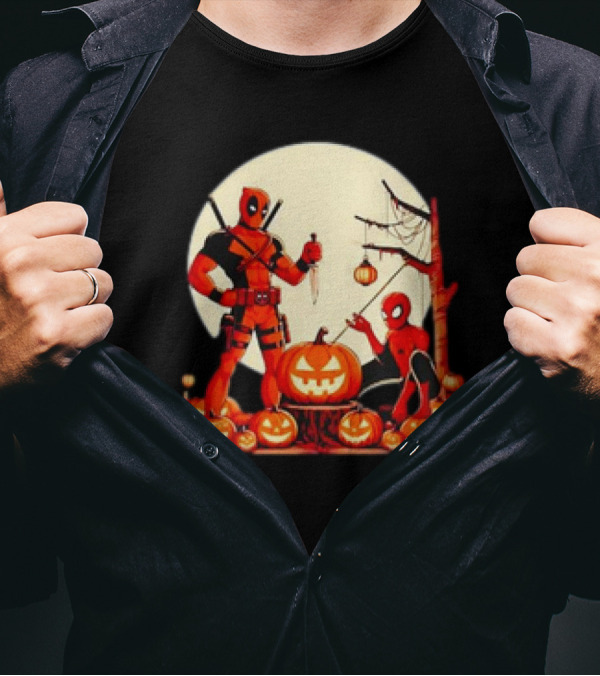 Deadpool And Spiderman Retro Halloween Pumpkins Moon Scene T-Shirt