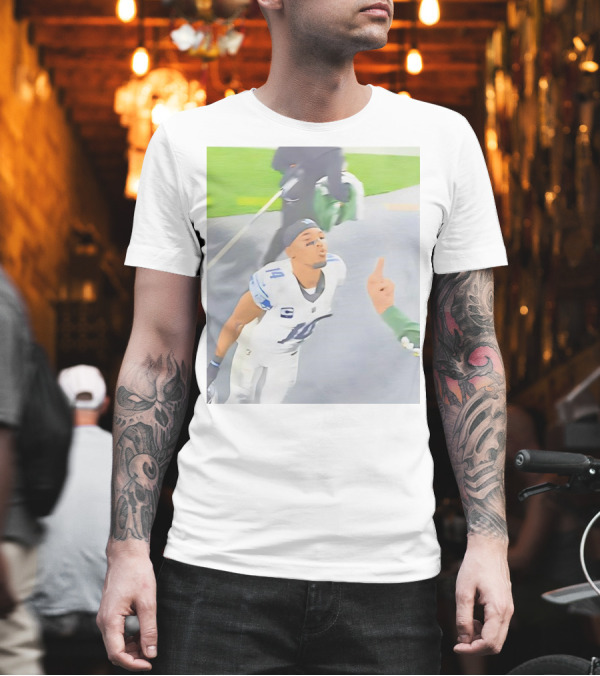 Amon Ra St Brown Number 14 Lions Kiss Meme T-Shirt