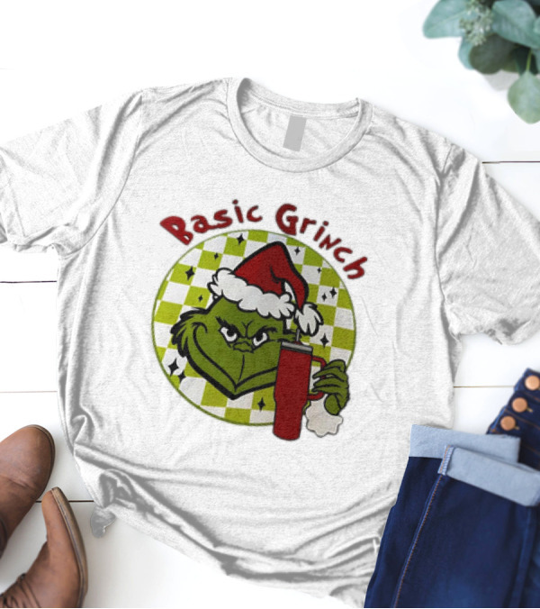 Basic Grinch Christmas Santa Hat Holiday Mug T-Shirt