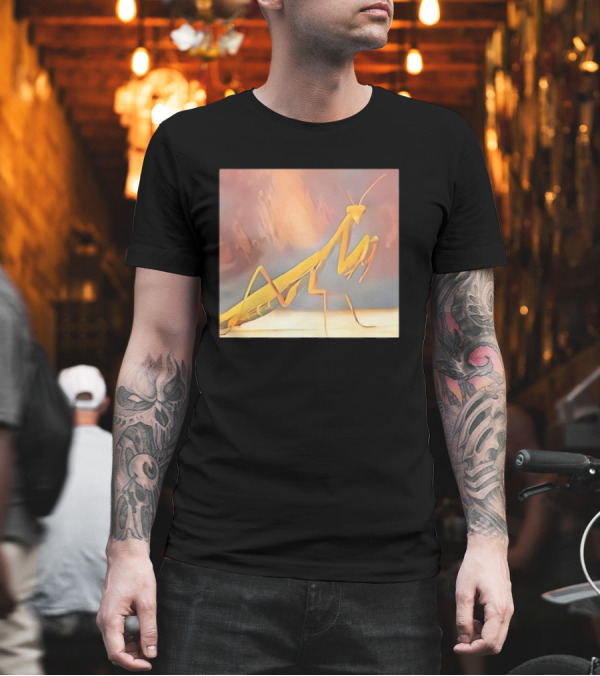 The Praying Mantis Abstract Pastel Insect T-Shirt