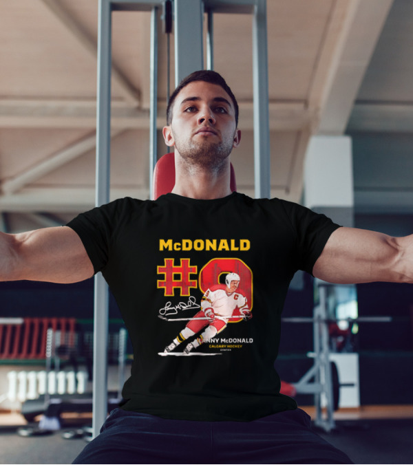 Lanny McDonald #9 Calgary Flames NHL Hockey Throwback Vintage Signature T-Shirt