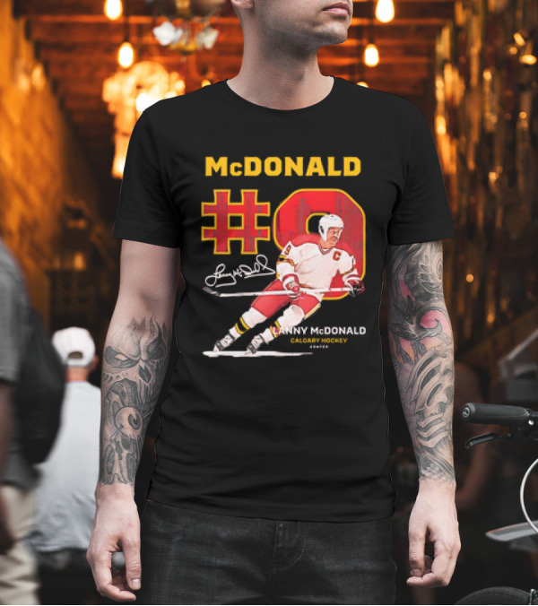 Lanny McDonald #9 Calgary Flames NHL Hockey Throwback Vintage Signature T-Shirt