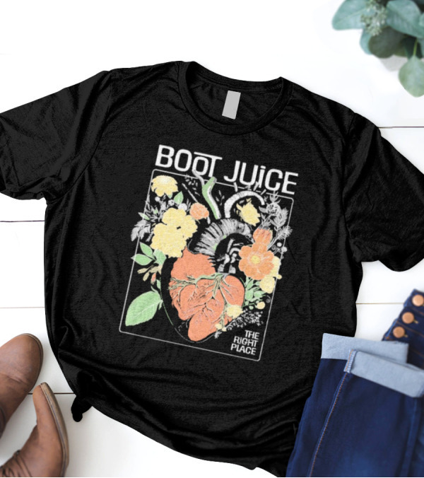 Boot Juice The Right Place Floral Heart Botanical Vintage Style T-Shirt