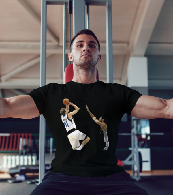 Dirk Nowitzki Fadeaway Jumper Over Tim Duncan NBA Iconic Moment T-Shirt