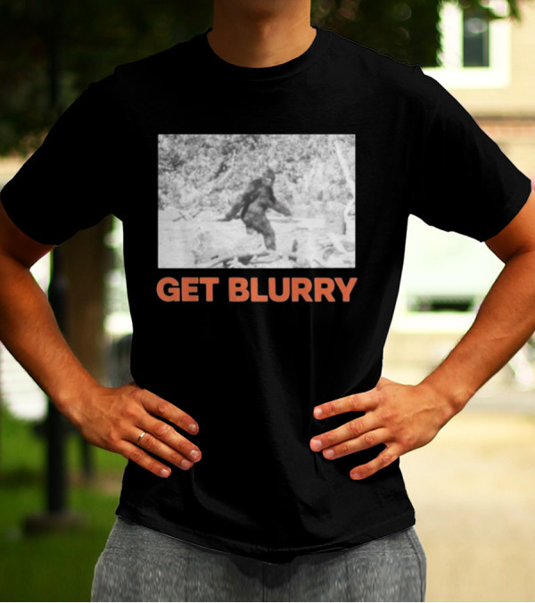Blurry Creatures Get Blurry Bigfoot Image Classic Style T-Shirt
