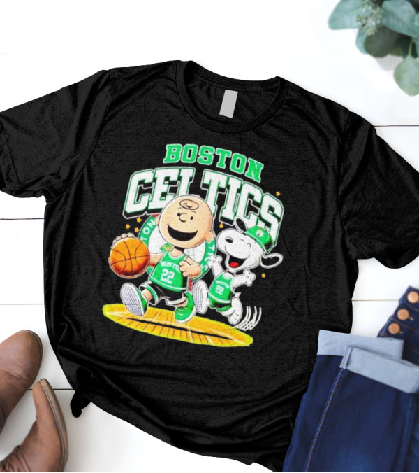 Boston Celtics Charlie Brown Snoopy Basketball Fan Fun T-Shirt