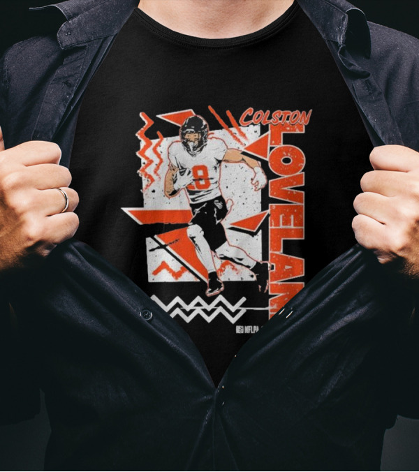 Colston Loveland 90s Style T-Shirt