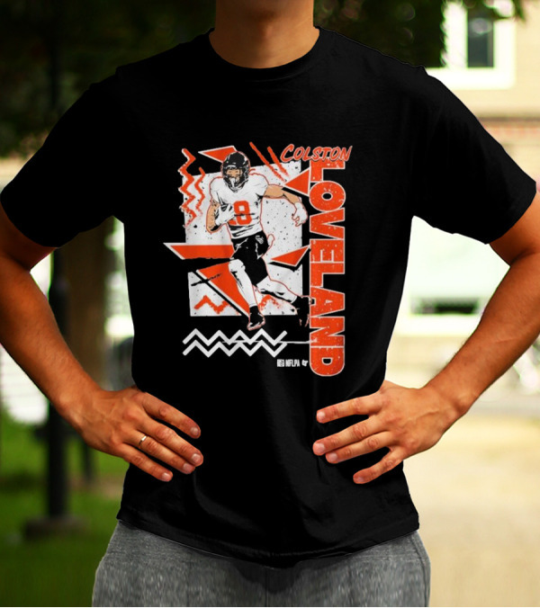 Colston Loveland 90s Style T-Shirt