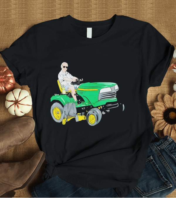 George Jones No Show Jones Riding Green Tractor T-Shirt