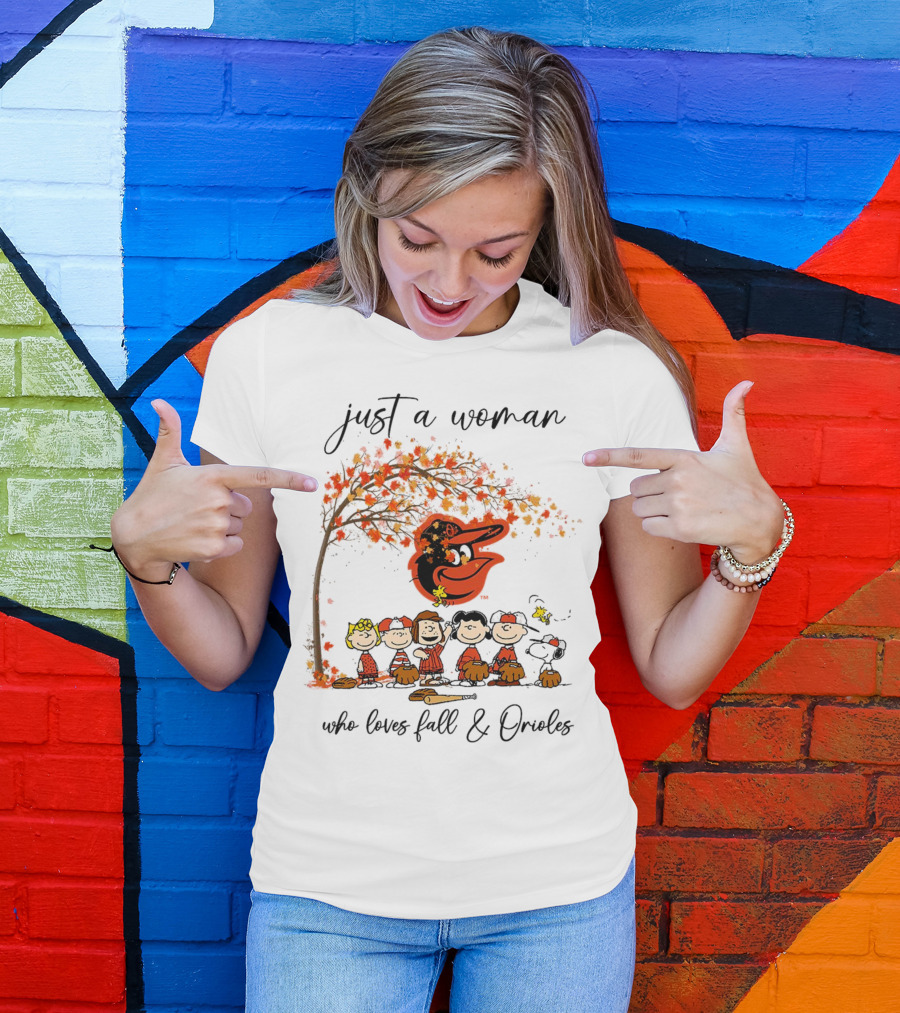 Just A Woman Who Loves Fall And Orioles Peanuts Football Thanksgiving T-Shirt