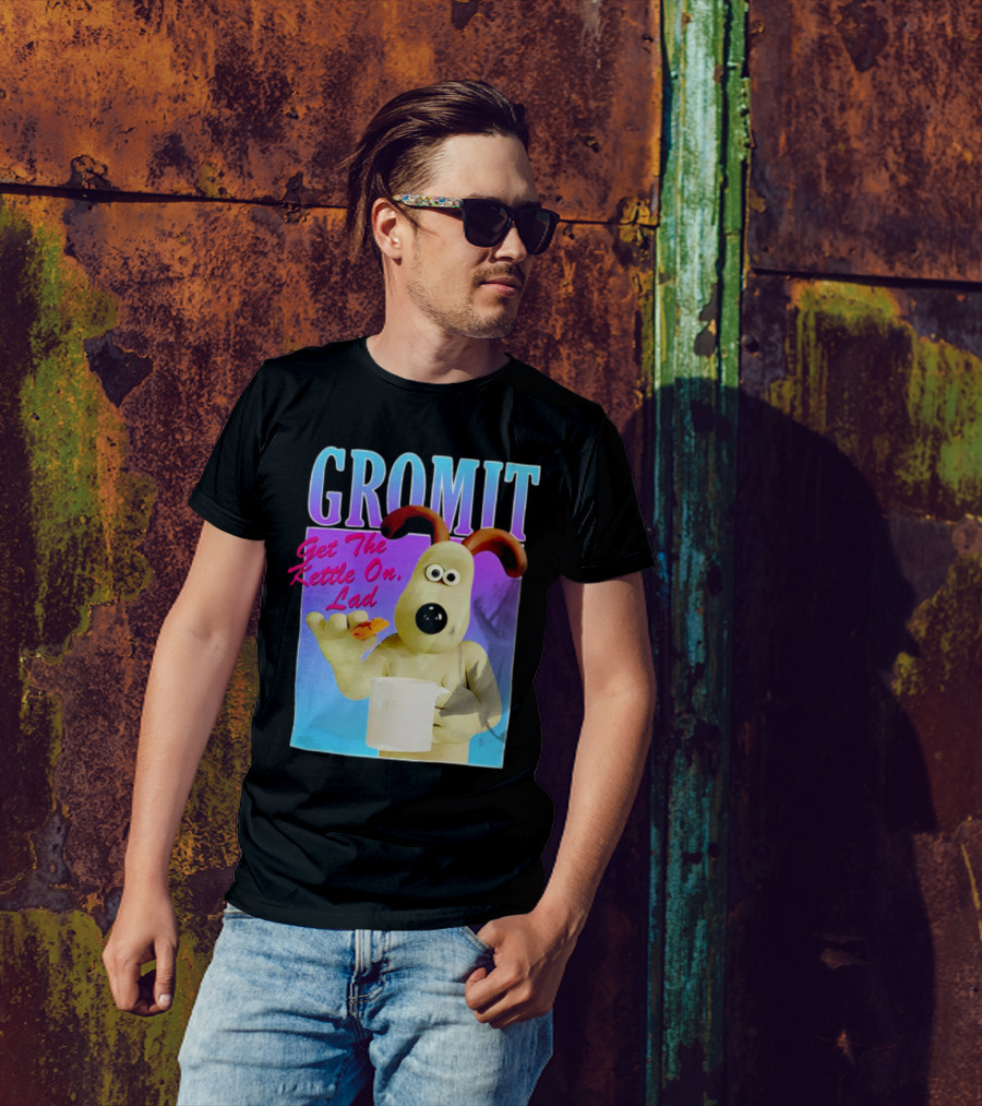 Gromit Get The Kettle On Lad With Tea And Biscuit T-Shirt