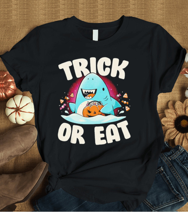 Trick Or Eat Shark Halloween Pumpkin Candy T-Shirt