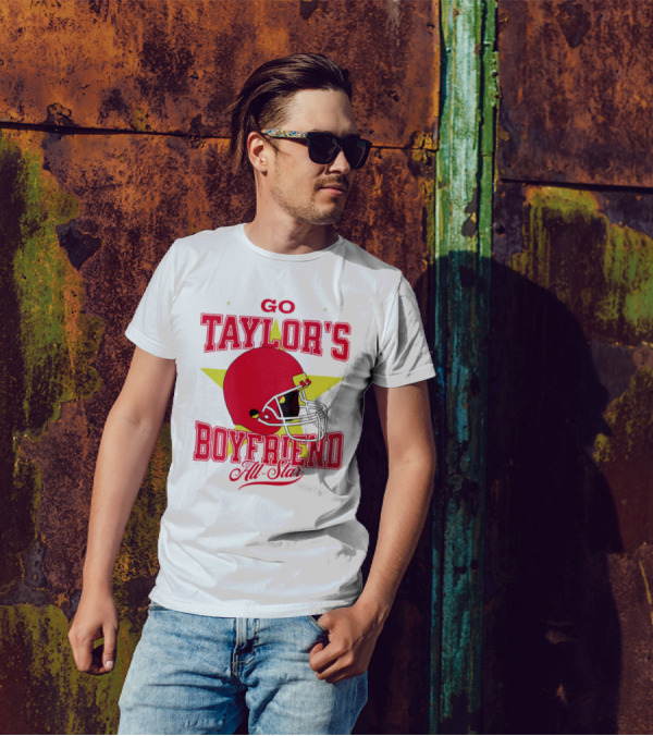 Go Taylor's Boyfriend All-Star Red Helmet Kansas City Chiefs T-Shirt