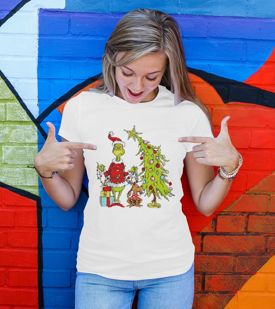 Grinch In Santa Hat And Dog With Christmas Tree And Presents T-Shirt