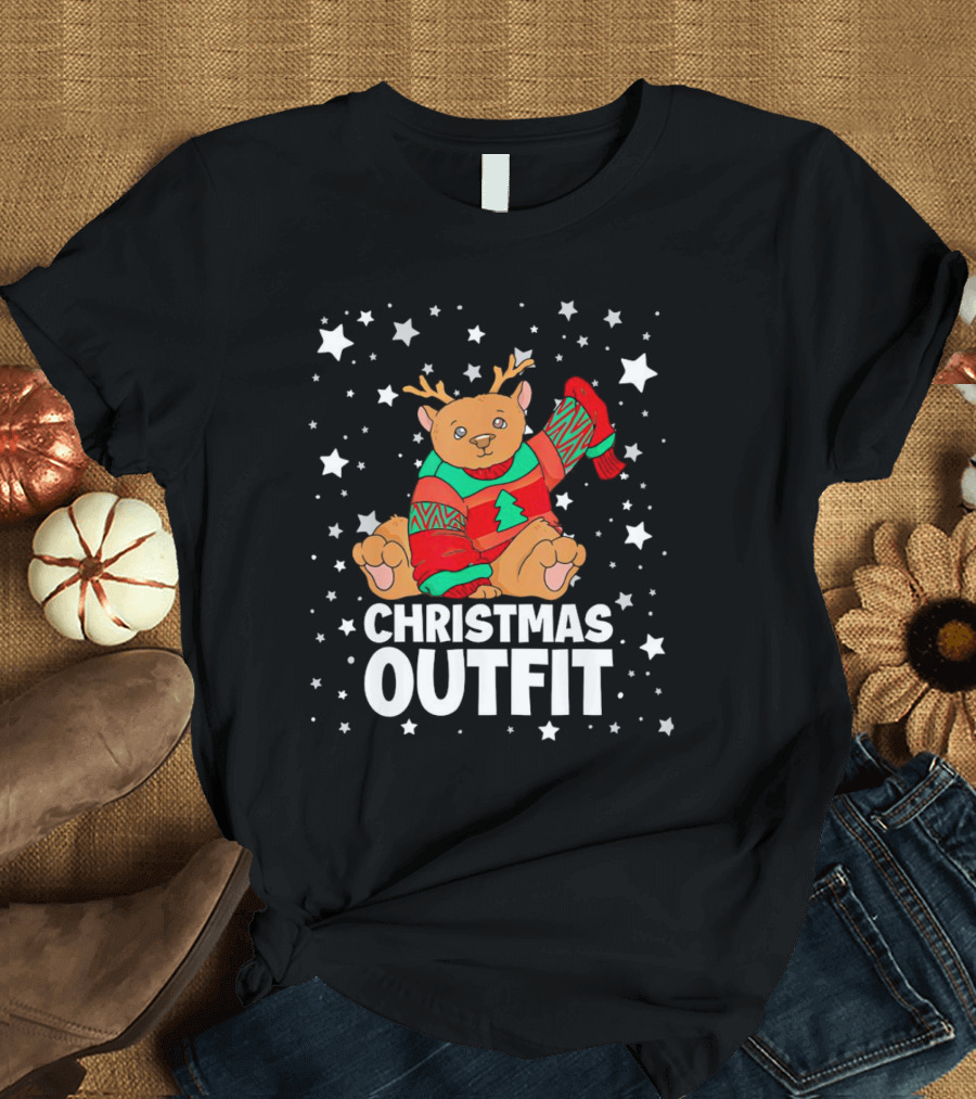 Bear Reindeer Christmas Outfit With Festive Sweater And Stars T-Shirt