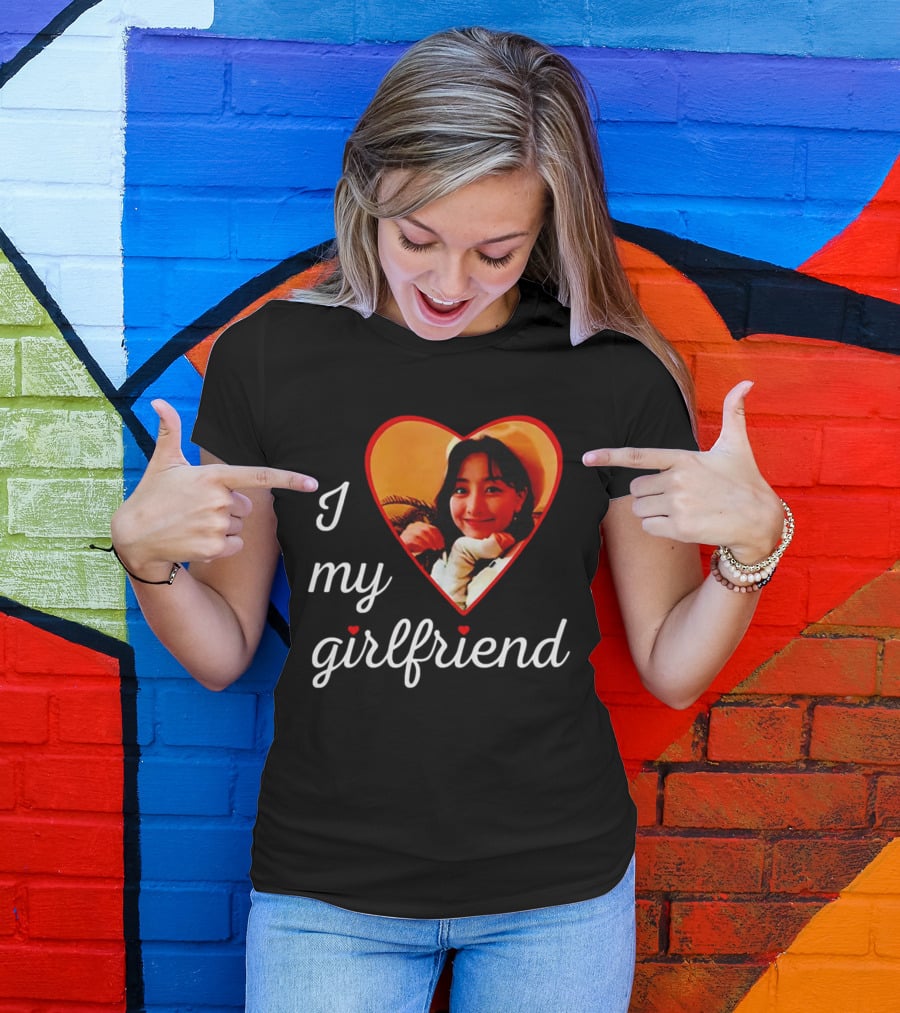 I Love My Girlfriend Jihyo Heart Photo T-Shirt