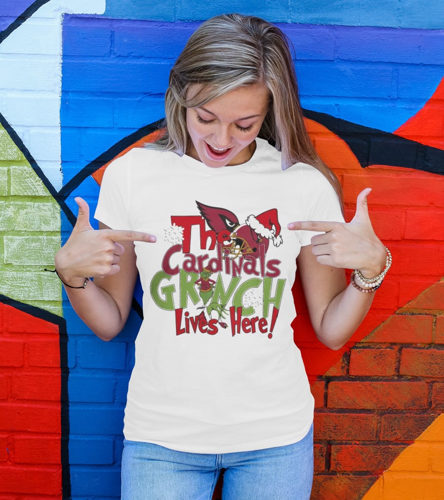 The Cardinals Grinch Lives Here Christmas Arizona T-Shirt