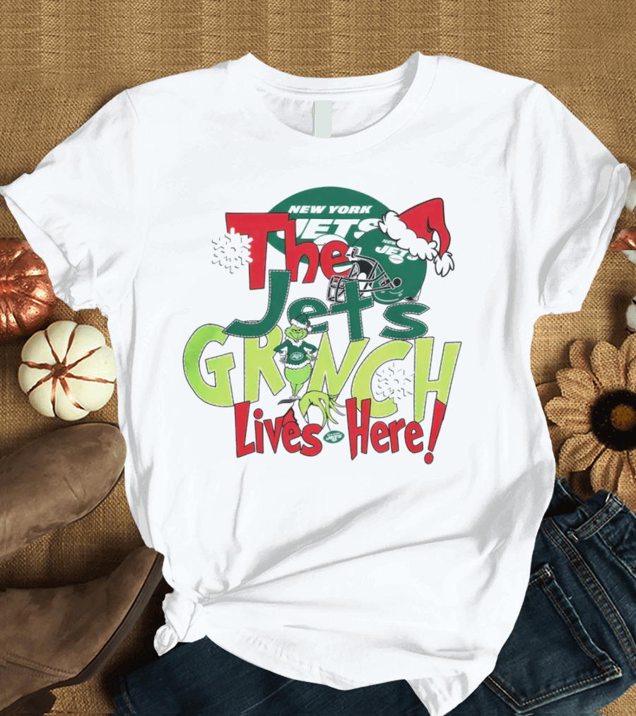 The New York Jets Grinch Lives Here Christmas Festive T-Shirt