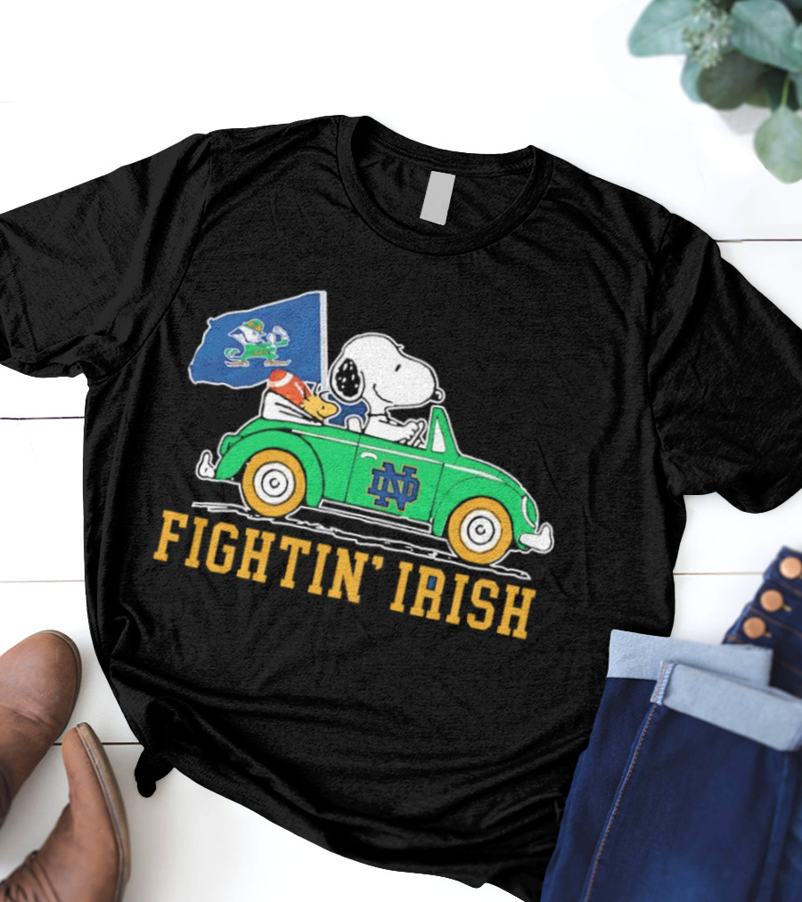 Snoopy And Woodstock Driving ND Car Fightin' Irish T-Shirt
