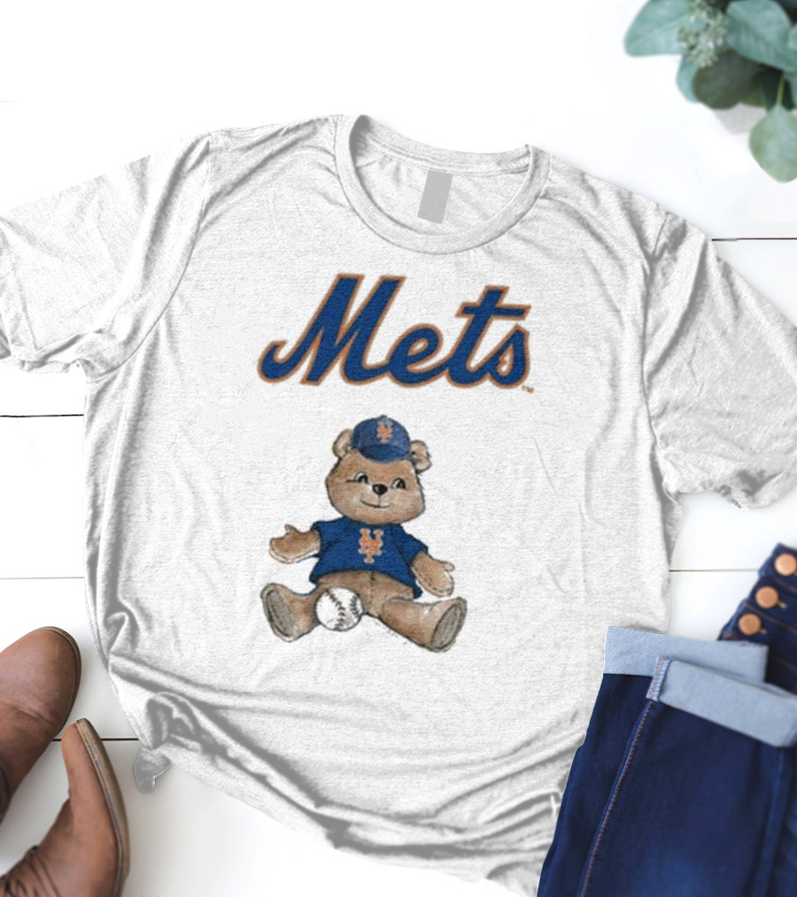 Mets Bear With Cap And Ball T-Shirt