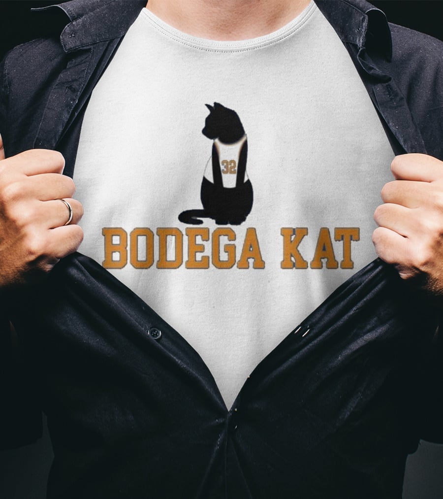 Bodega Kat 32 New York Knicks T-Shirt